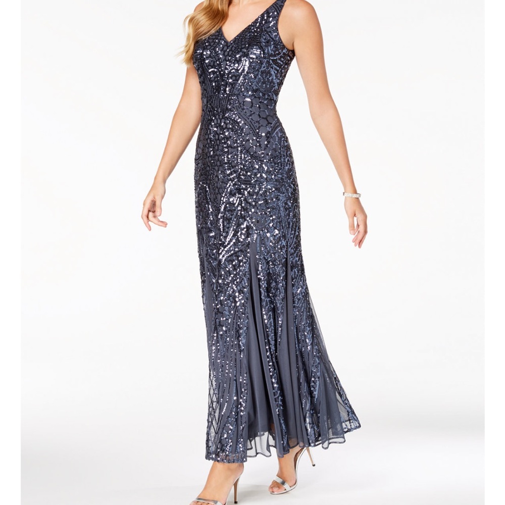 Night way women's petite Sleeveless Pleated Sequin Embellished Gown size 12p